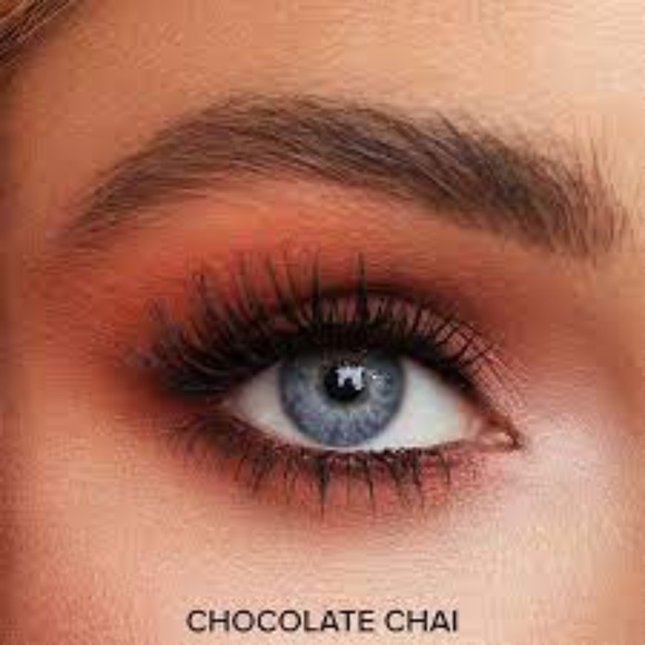 Too Faced Chocolate Chai Eyeshadow - Picture 2 of 2